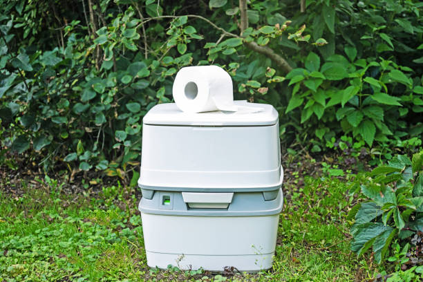 Best Portable toilet rental cost  in Dickinson, ND